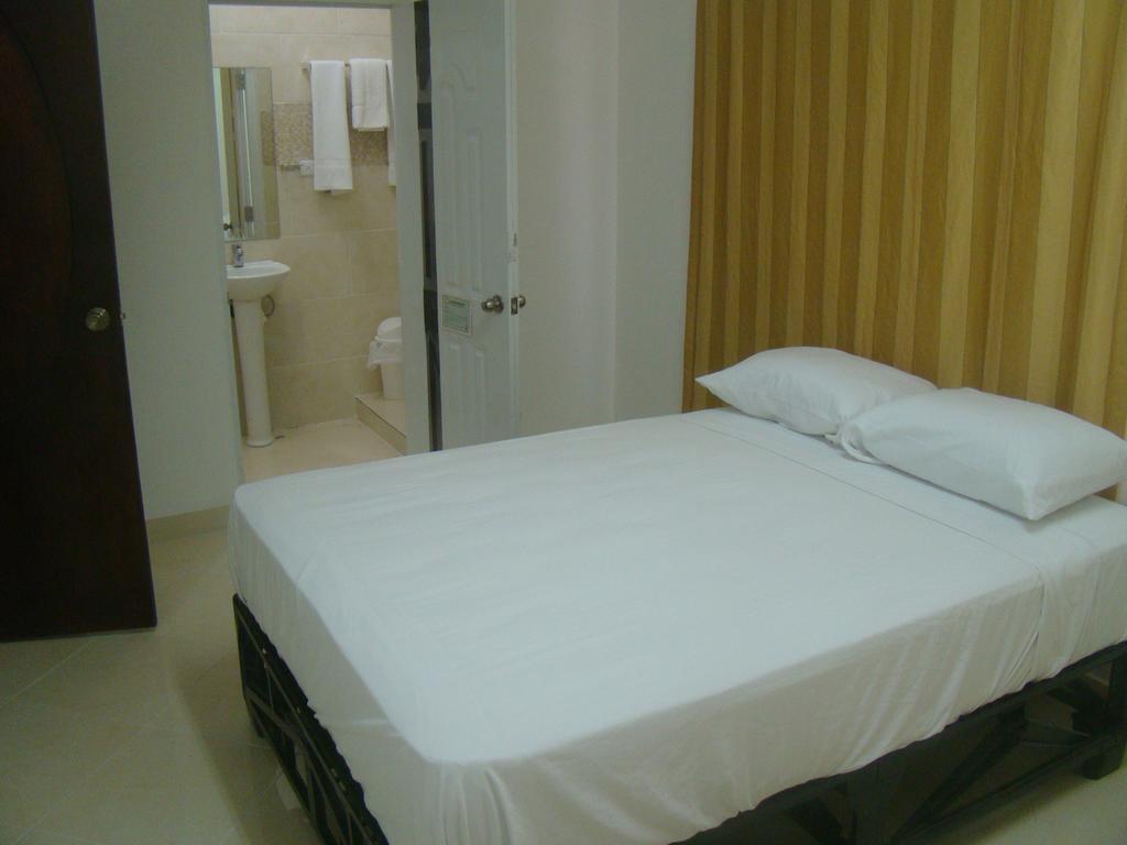 Hotel Galsi Πουέρτο Πλάτα Εξωτερικό φωτογραφία